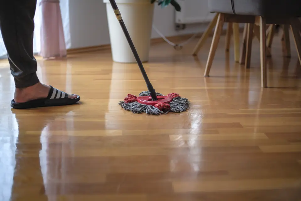 Read more about the article How Often Should You Schedule Wooden Floor Polishing Services?